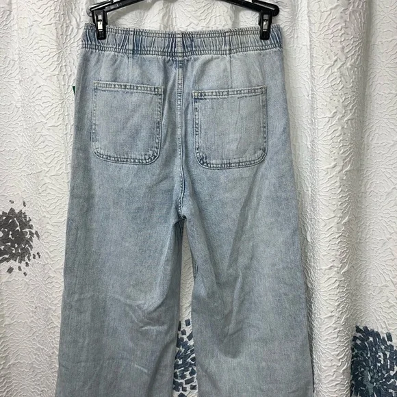 GAP High Rise Wide Leg Pull on Jeans - Picture 8 of 10